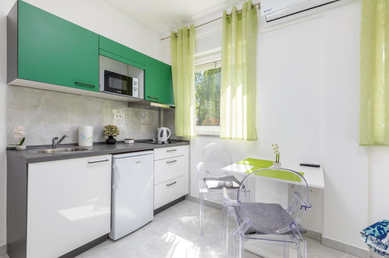 Marine Lux Apartments Pula Zewnętrze zdjęcie