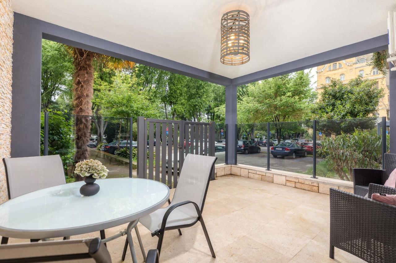 Marine Lux Apartments Pula Zewnętrze zdjęcie
