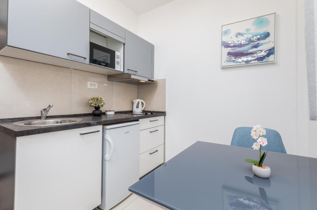 Marine Lux Apartments Pula Zewnętrze zdjęcie