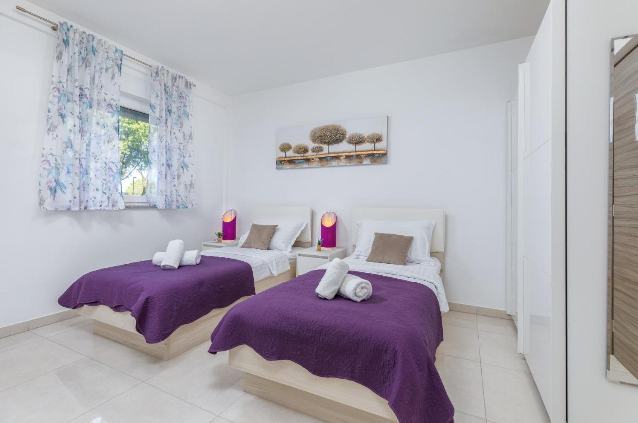 Marine Lux Apartments Pula Zewnętrze zdjęcie